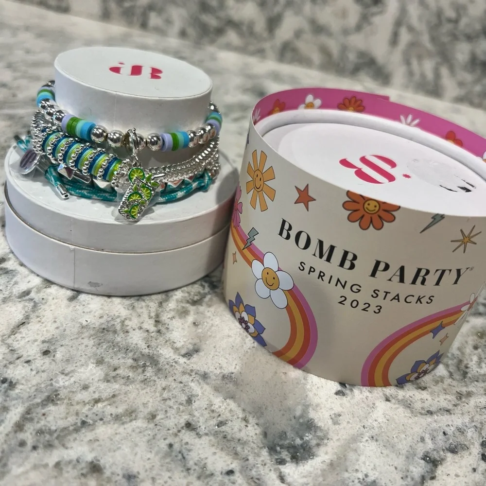 BOMB PARTY Spring Stack Springtime Cocktails - Picture 2 of 4